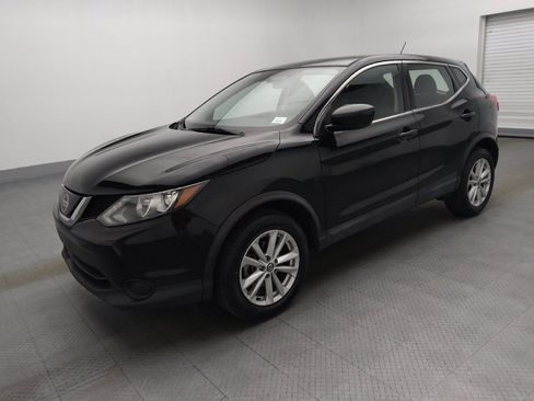 Used 2019 Nissan Rogue Sport S w/ Appearance Package image 2