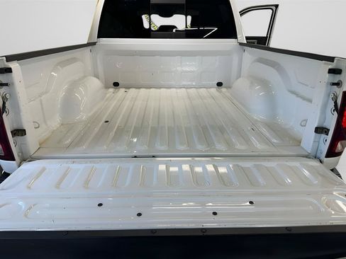 Used 2016 RAM 1500 Sport w/ Convenience Group AWD/4WD image 9