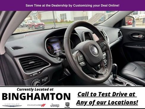 Used 2022 Jeep Cherokee Trailhawk w/ Trailer Tow Group image 14