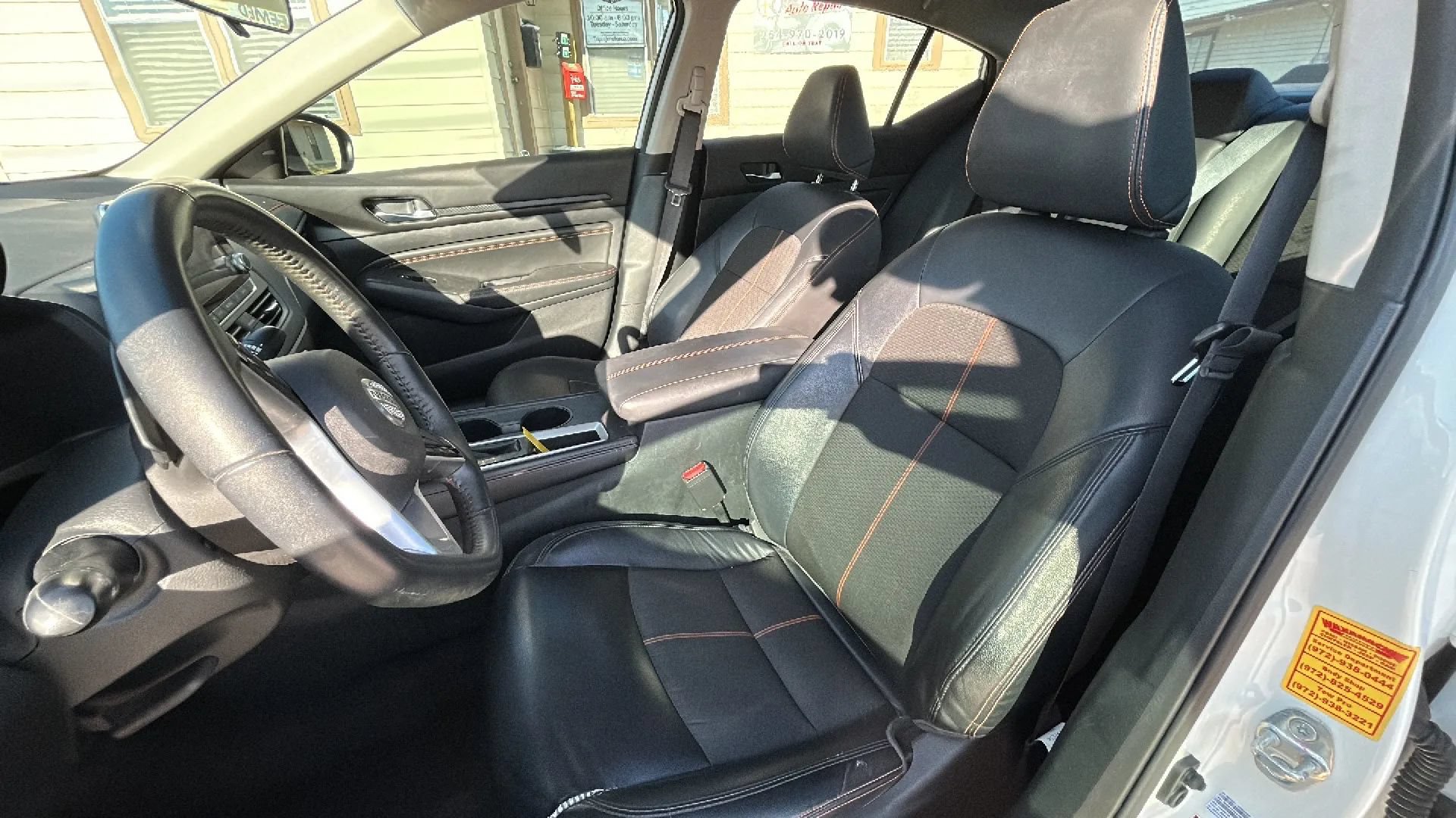Used 2020 Nissan Altima 2.5 SR FWD image 9