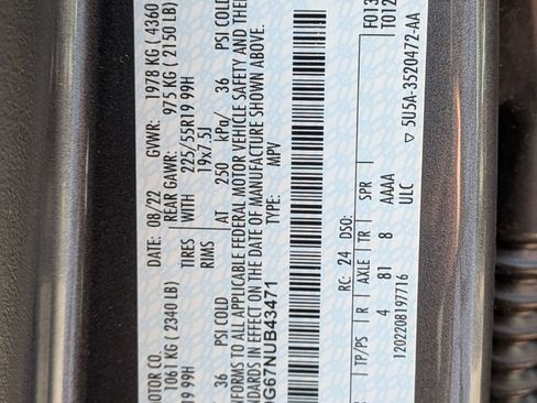Used 2022 Ford Escape SE w/ SE Sport Appearance Package FWD image 32
