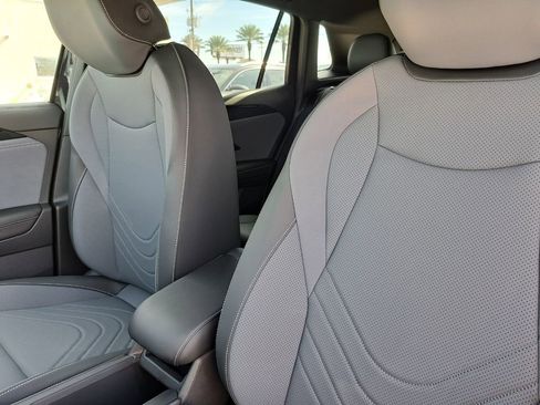 New 2026 Volkswagen Tiguan SE R-Line image 20