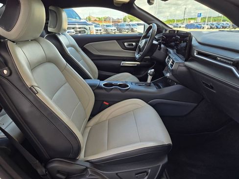 Used 2024 Ford Mustang Premium RWD image 22