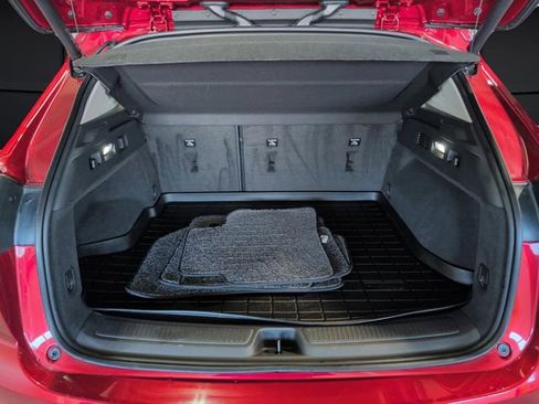 Used 2023 Buick Envision Avenir image 16