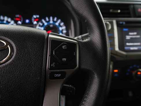 Used 2016 Toyota 4Runner SR5 AWD/4WD image 26