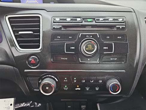 Used 2015 Honda Civic LX image 27
