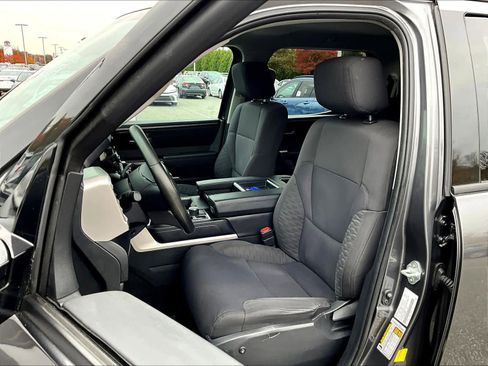 Used 2022 Toyota Tundra SR5 image 10