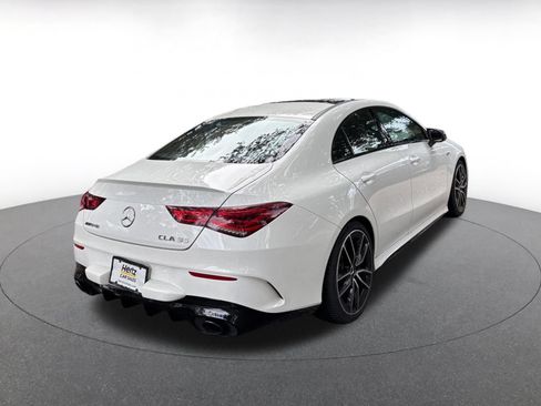 Used 2022 Mercedes-Benz CLA 35 AMG 4MATIC image 7