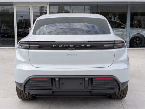 New 2026 Porsche Macan Electric image 10