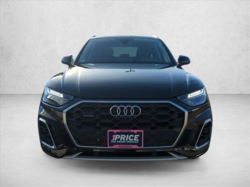 Used 2022 Audi Q5 2.0T Premium Plus w/ Premium Plus Package image 2