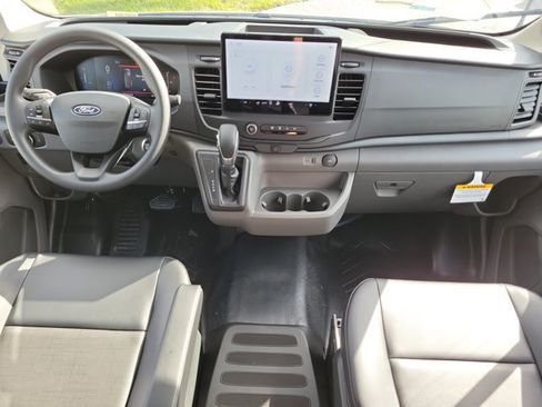 New 2026 Ford Transit 150 Low Roof w/ Load Area Protection Package RWD image 15
