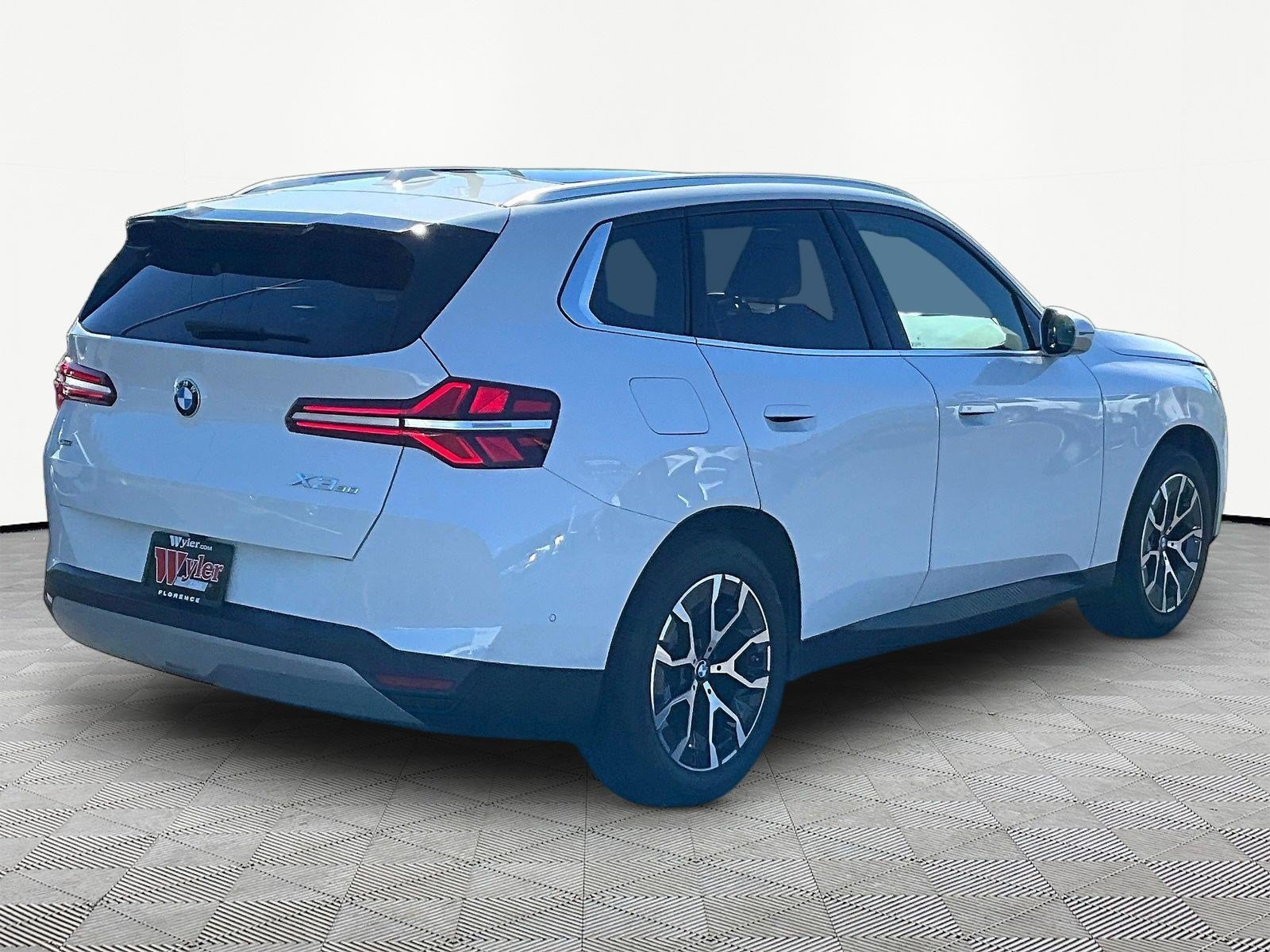 Used 2025 BMW X3 xDrive30i w/ Convenience Package AWD/4WD image 6