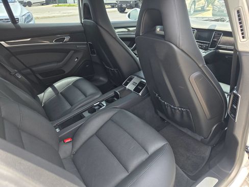 Used 2013 Porsche Panamera S RWD image 28