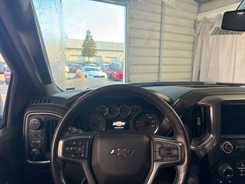 Used 2021 Chevrolet Silverado 1500 RST w/ Z71 Off-Road Package image 22