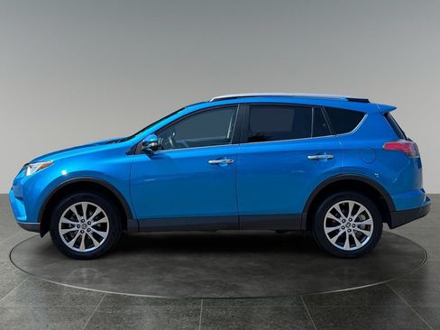 Used 2018 Toyota RAV4 Limited AWD/4WD image 5