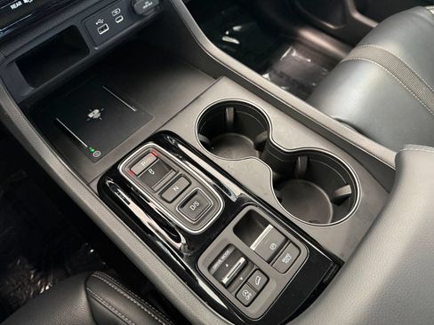 Used 2023 Honda Pilot EX-L image 19