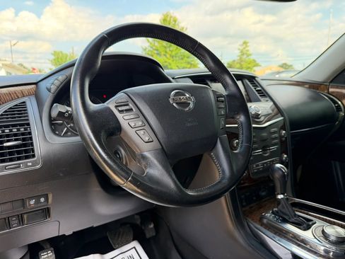 Used 2020 Nissan Armada SL w/ Premium Package AWD/4WD image 9