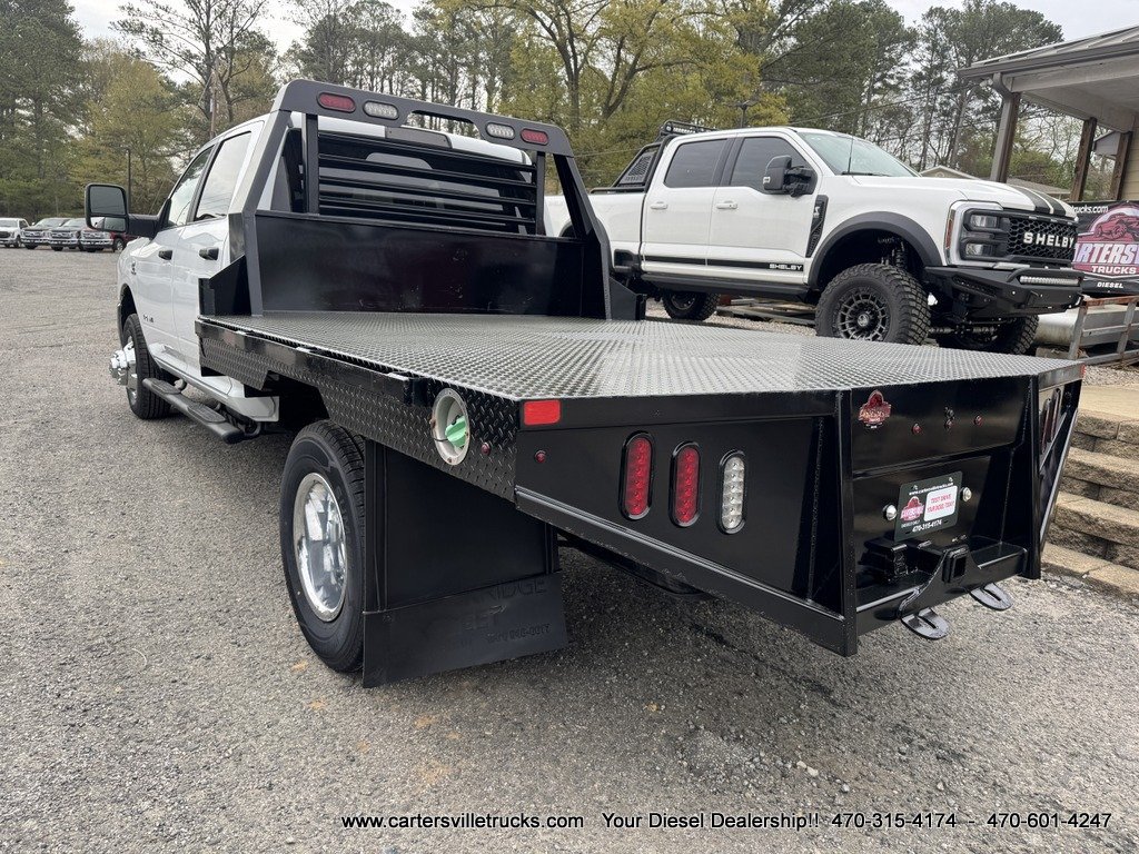 Used 2023 RAM 3500 SLT w/ Quick Order Package 2YG SLT AWD/4WD image 10
