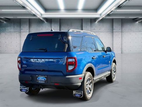 Used 2023 Ford Bronco Sport Badlands image 3