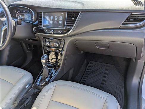 Used 2017 Buick Encore Essence FWD image 20