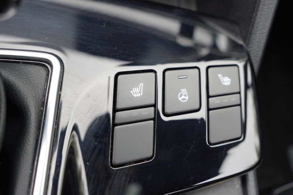 Certified 2023 Kia Sportage X-Pro AWD/4WD image 32