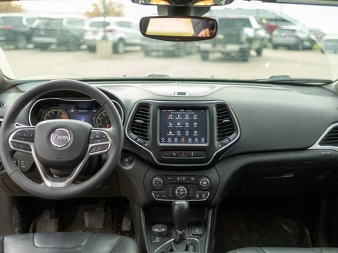 Used 2021 Jeep Cherokee Latitude Lux 80th Anniv w/ Quick Order Package 26U 80TH image 39