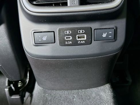 Certified 2023 Subaru Outback Limited image 30