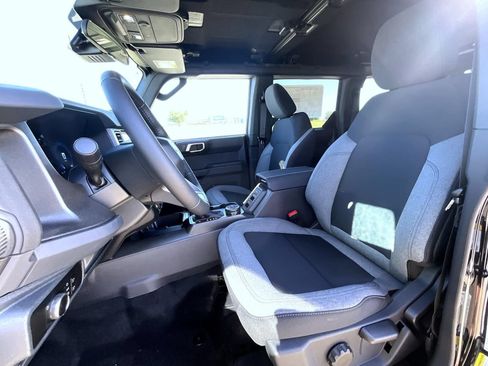 New 2026 Ford Bronco Big Bend AWD/4WD image 9