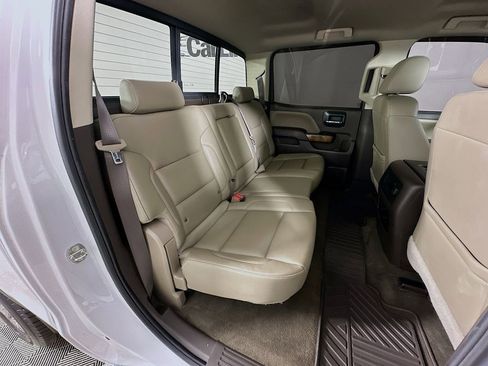 Used 2018 GMC Sierra 1500 SLT w/ Enhanced Driver Alert Package RWD image 33