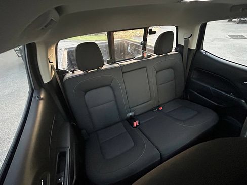 Used 2018 Chevrolet Colorado LT w/ LT Convenience Package RWD image 29