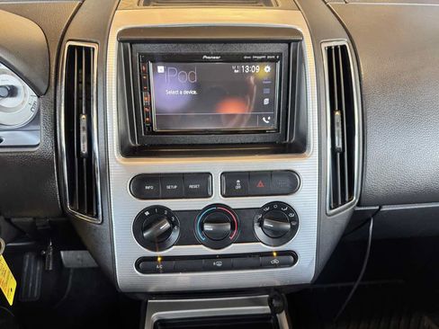 Used 2009 Ford Edge SEL FWD image 43