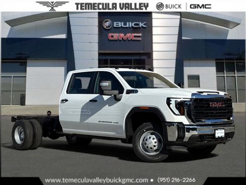 New 2026 GMC Sierra 3500 Pro w/ Fleet Convenience Package RWD image 1
