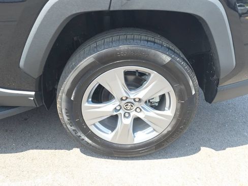 Used 2024 Toyota RAV4 XLE w/ Convenience Package FWD image 10
