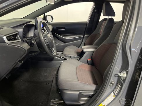 Used 2023 Toyota Corolla SE w/ SE Premium Package FWD image 12