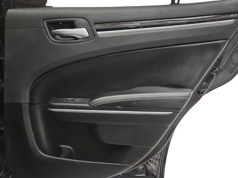 Used 2021 Chrysler 300 S image 35