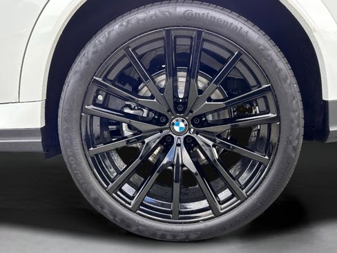 New 2026 BMW X6 xDrive40i w/ Premium Package image 6