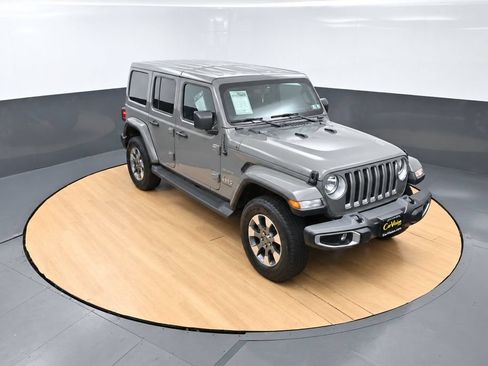 Used 2023 Jeep Wrangler Unlimited Sahara w/ Cold Weather Group AWD/4WD image 4