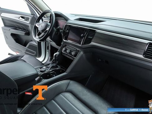 Used 2021 Volkswagen Atlas SEL Premium image 33