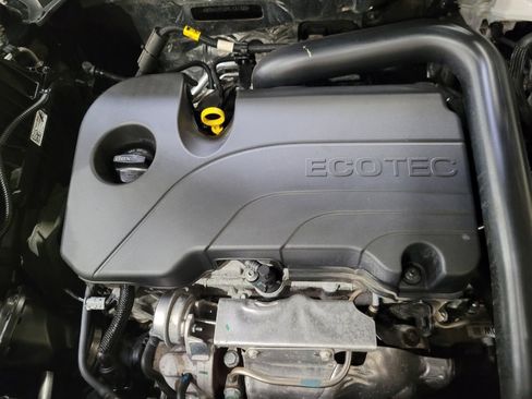 Used 2024 Chevrolet Equinox LS FWD image 30