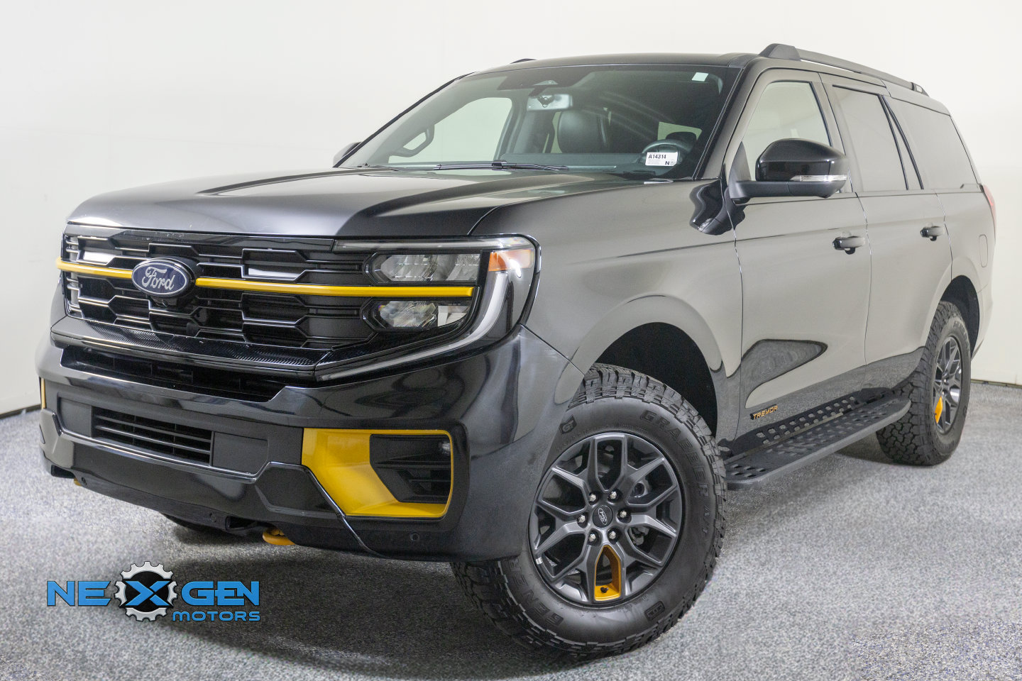 Used 2026 Ford Expedition Tremor AWD/4WD image 11