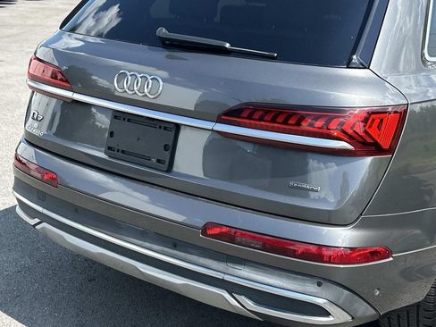 Used 2020 Audi Q7 2.0T Premium Plus w/ Premium Plus Package AWD/4WD image 14