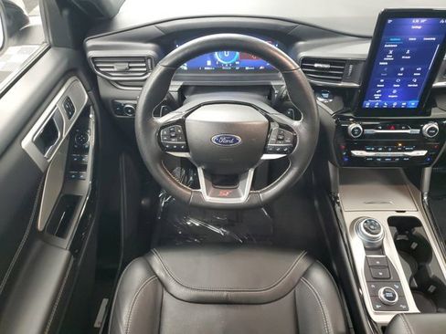 Used 2023 Ford Explorer ST w/ Equipment Group 401A image 10