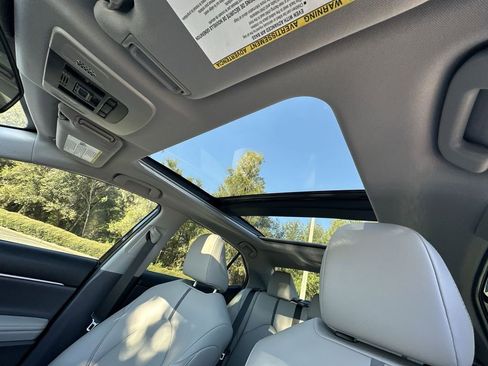 Used 2024 Toyota Camry XLE image 25