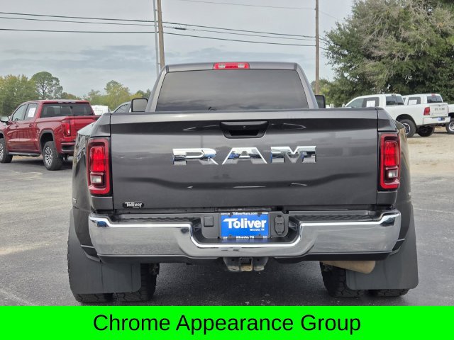 Used 2025 RAM 3500 Tradesman w/ Chrome Appearance Group AWD/4WD image 6