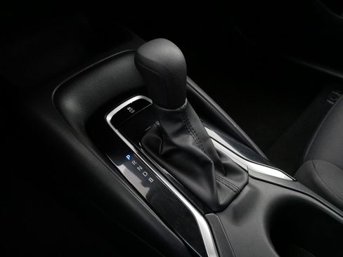 Certified 2024 Toyota Corolla LE image 24