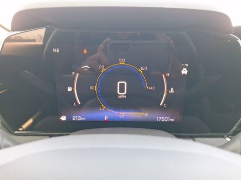 Used 2024 Chevrolet TrailBlazer LT w/ LT Cold Weather Package image 9