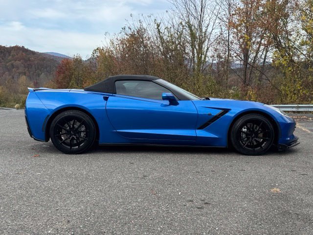 Used 2016 Chevrolet Corvette Stingray Convertible w/ 2LT Preferred Equipment Group RWD image 8