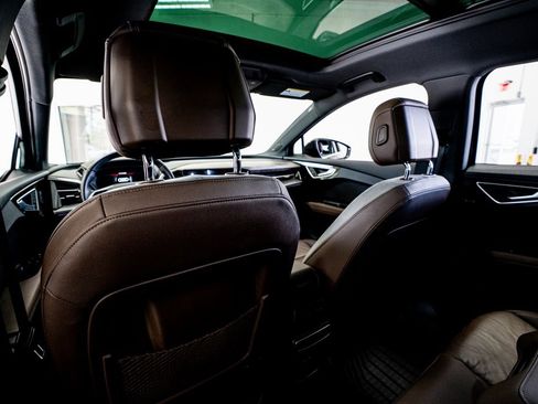 Used 2022 Audi Q4 e-tron Premium Plus image 52