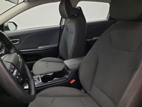 Used 2025 Kia K4 FWD image 17