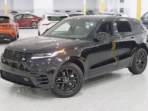 Used 2025 Land Rover Range Rover Velar Dynamic SE AWD/4WD image 7
